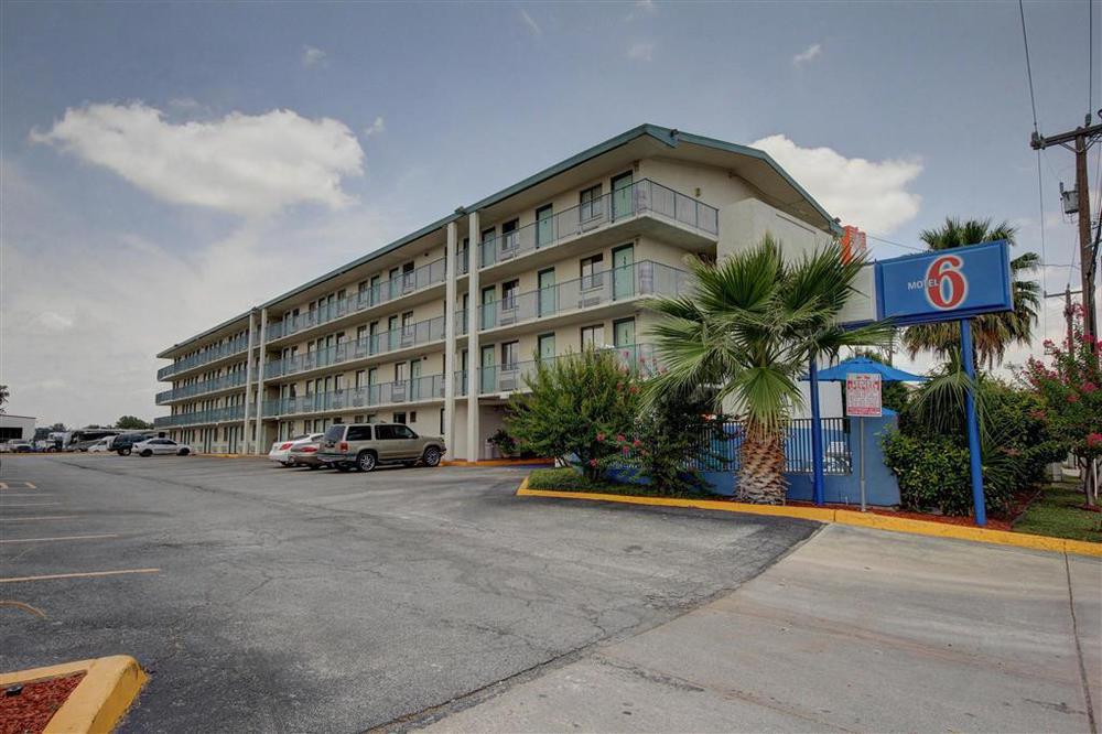 Red Roof Inn San Antonio Northeast - Rittiman Rd Extérieur photo